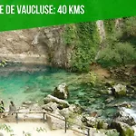 Petit Terme - Piscine - Clim - Parking * Les Angles (Gard)